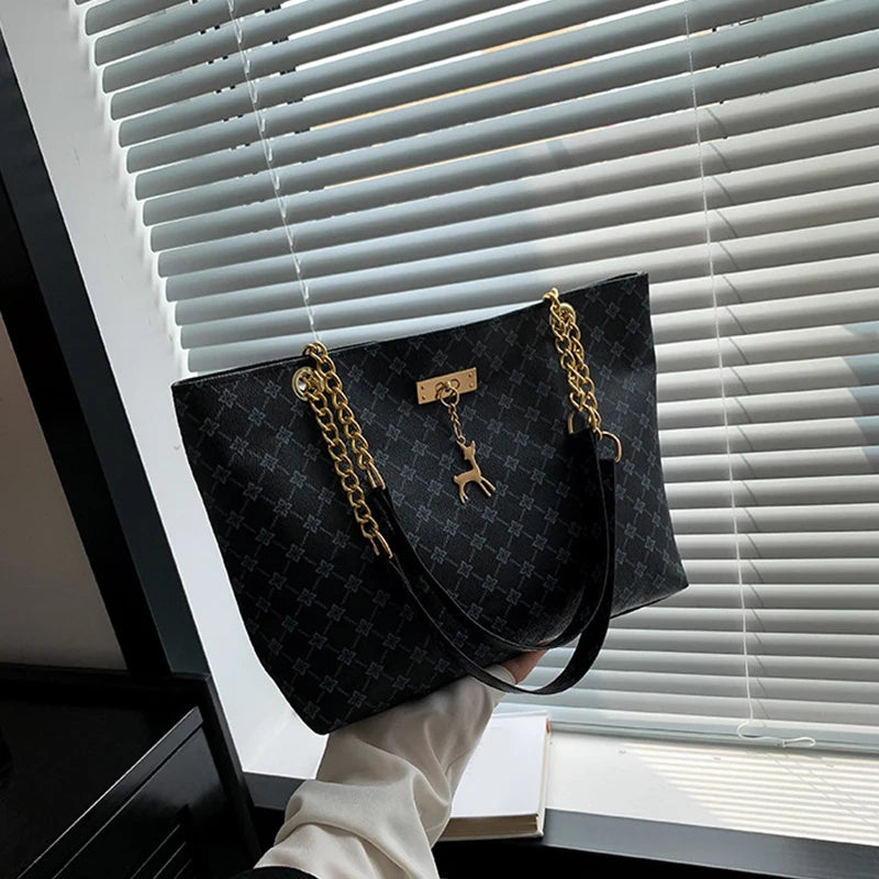 New Presbyopia Handbag Texture Soft Leather Large Capacity Tote Women Bag With Hanging Accessories Shoulder Bag Erobaa