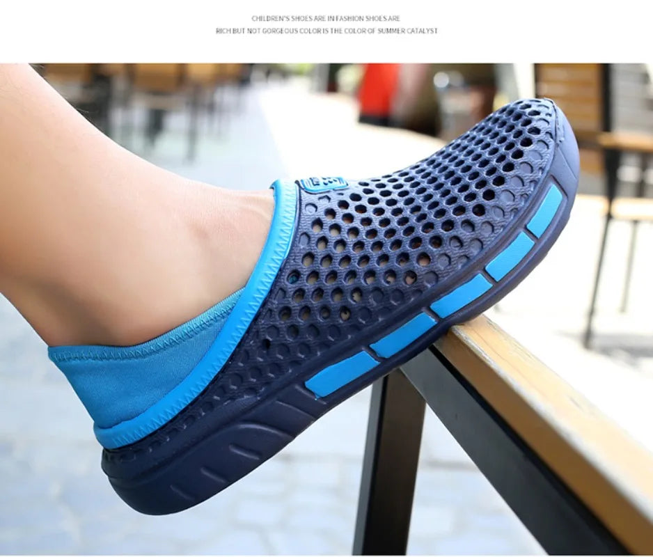 Men's and Women's Summer Sandals Clogs Casual Round Toe Slip on Outdoor Geometric Pattern Anti-slip Beach Hole Shoes Plus 46 47