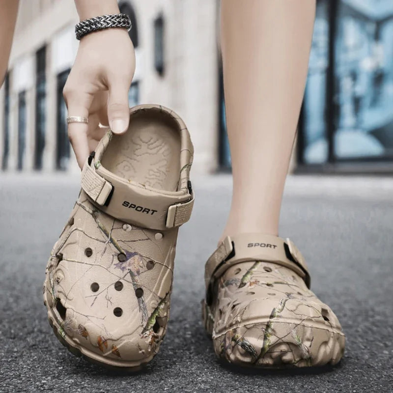 Men Garden Platform Sandals Man Summer Sandals Male Sneakers Outdoor Flip Flops Home Clogs